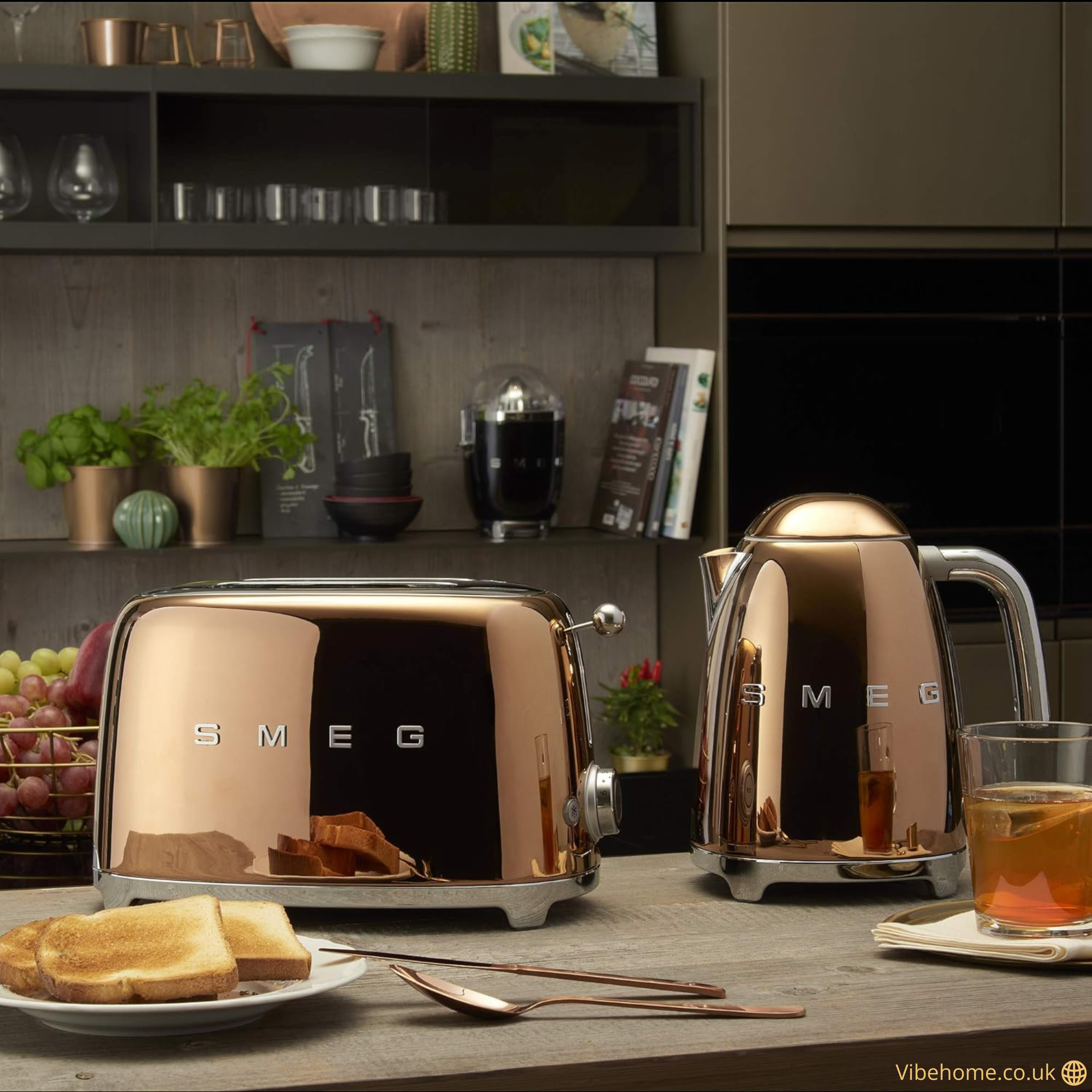 Smeg Rose Gold 2 Slice Toaster (Copper) – Vibe Home