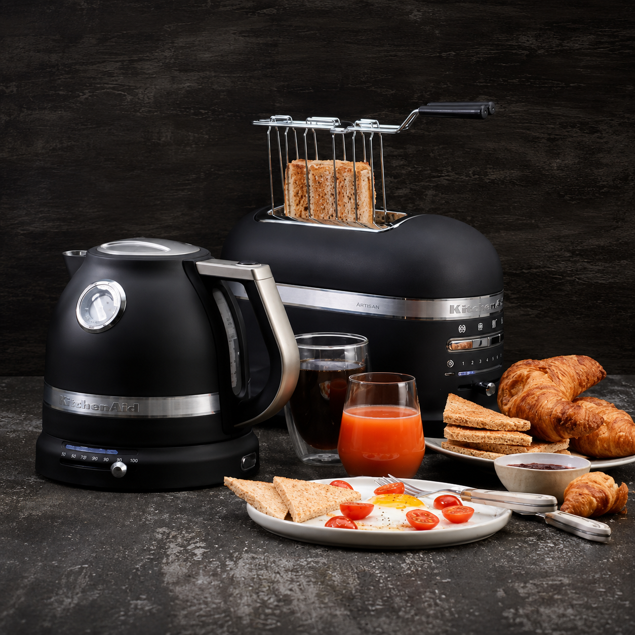 designer kitchen sets kitchenaid black matching kettle toaster se