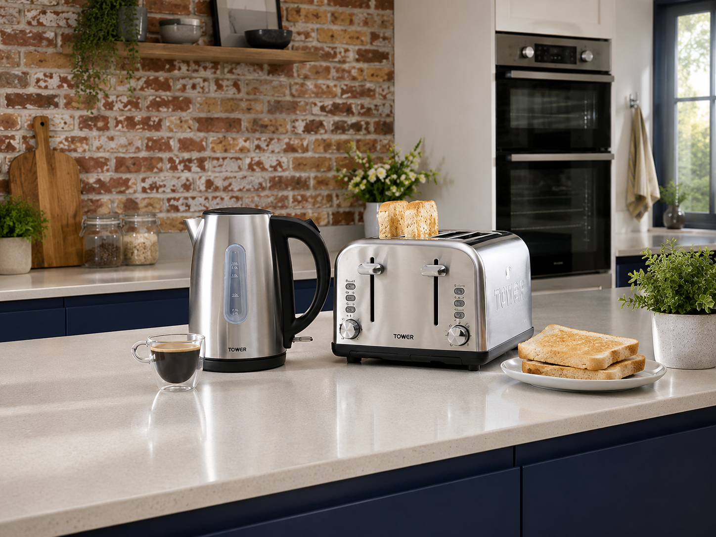 stainless steel Tower Infinity Stainless Steel Kettle & Toaster Sets
