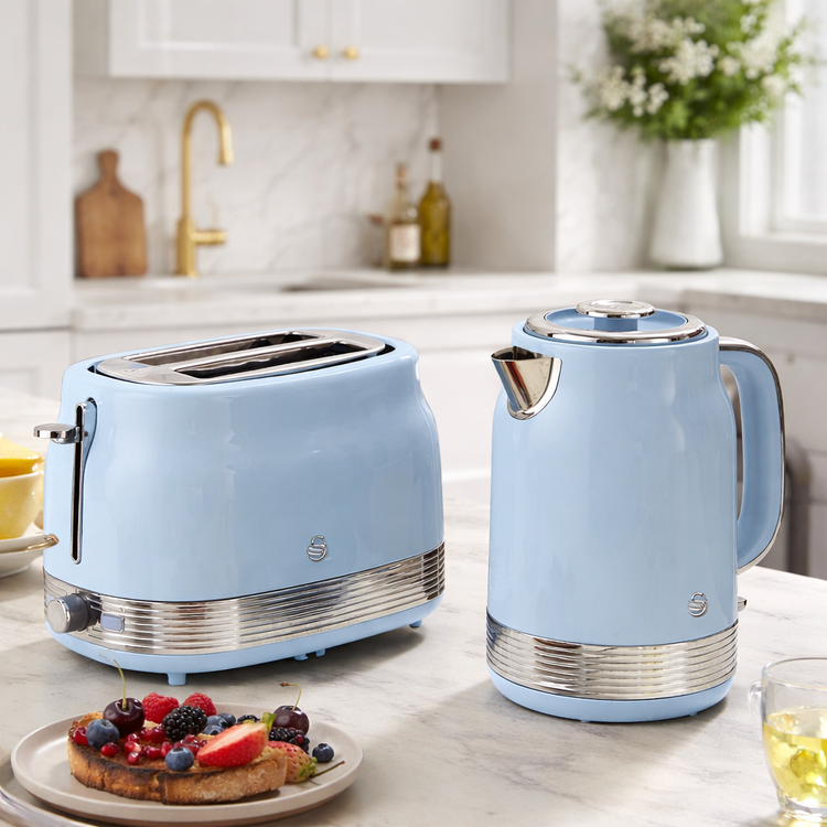buy swan retro kettle and toaster kitchen set bundle at vibe home uk