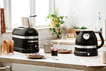 KitchenAid KitchenAid Artisan Kettle & 2 Slice Toaster Kitchen Set (Onyx Black)