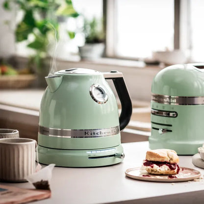 KitchenAid Artisan Jug Kettle 5KEK1522BPT (Pistachio)