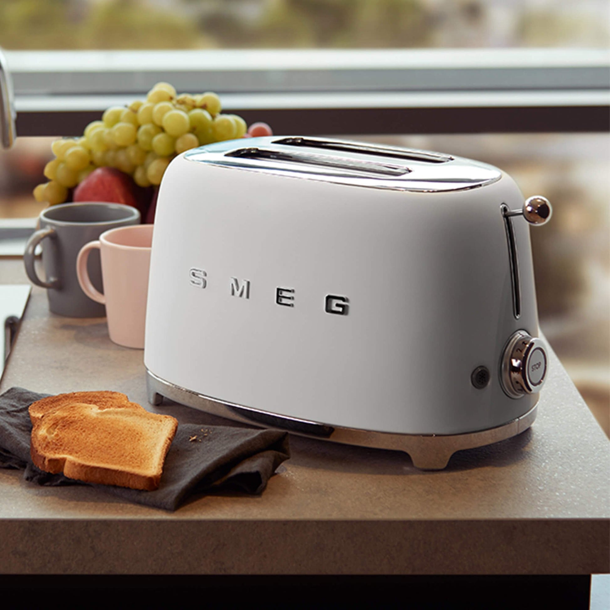 SMEG Matte White 2 Slice Toaster Extra Wide Slots TSF01WHMUK