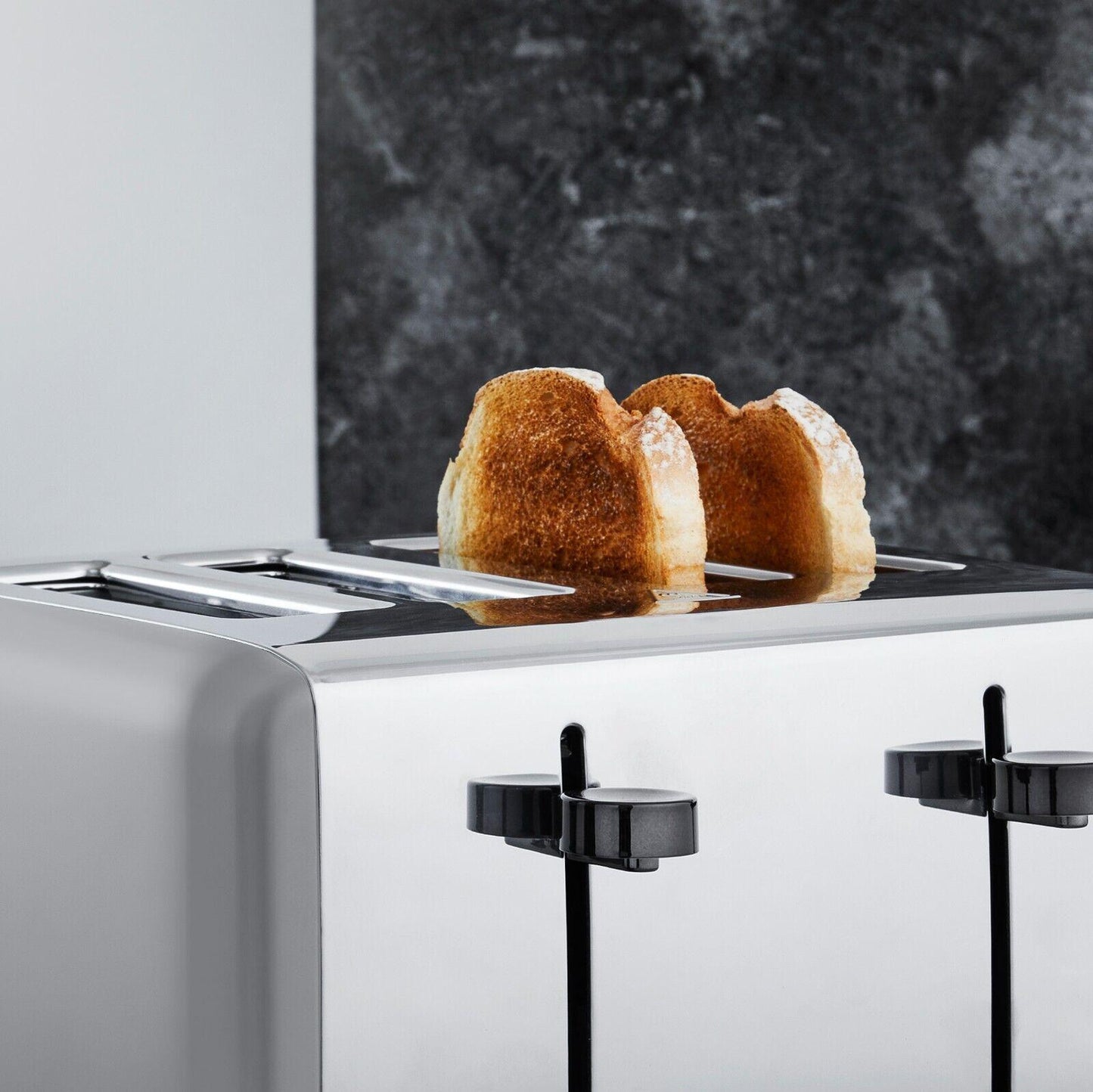 Tower Sera Kettle & 4 Slice Toaster Kitchen Set (Grey) - Vibe Home
