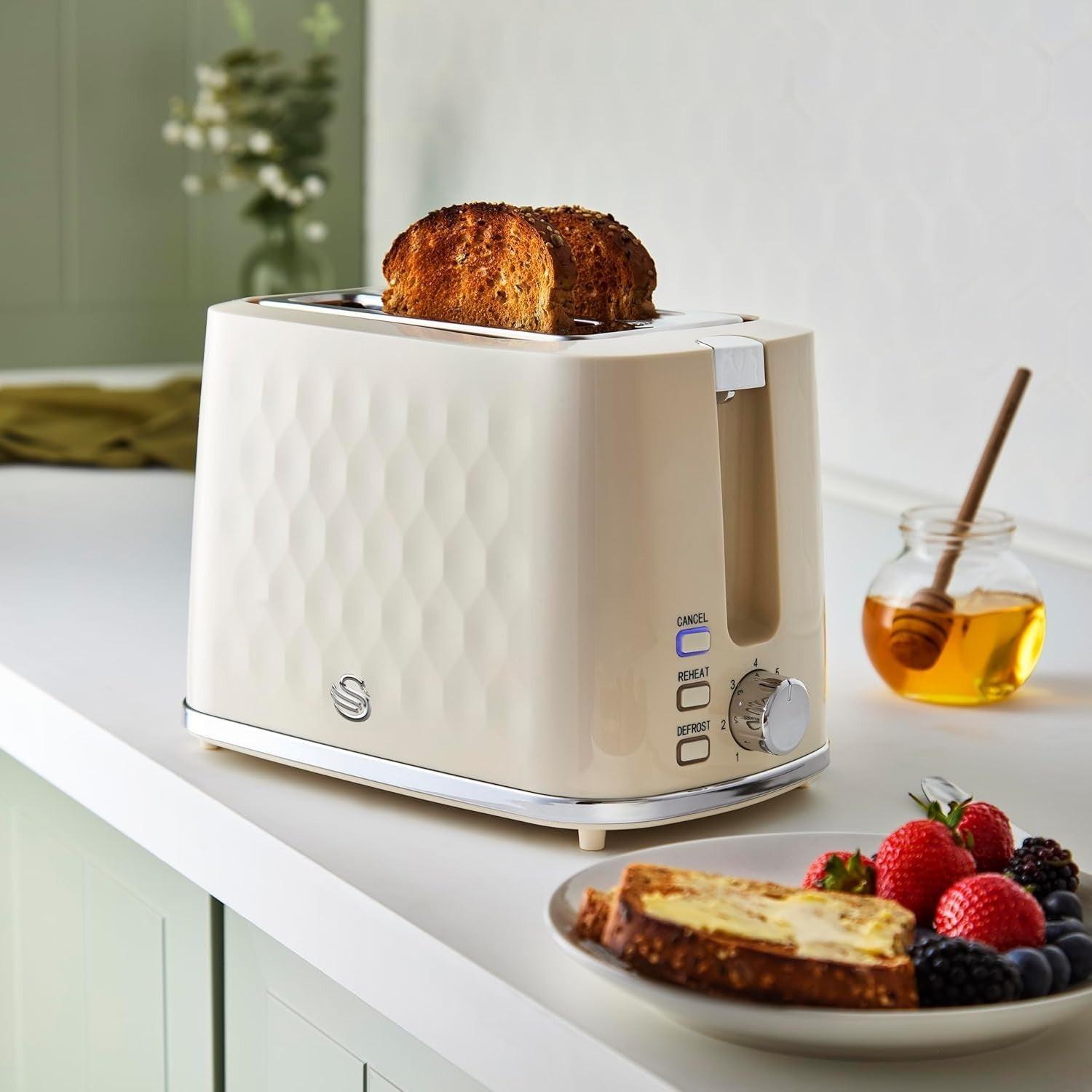Swan Hexton Kettle & 2 Slice Toaster Kitchen Set (Cream) - Vibe Home