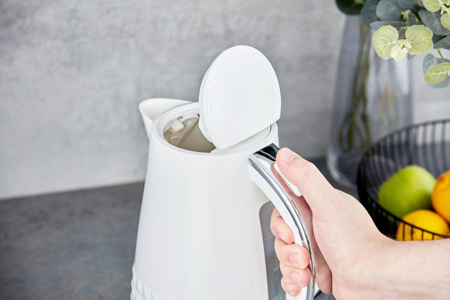 Tower Solitaire Kettle, 2 Slice Toaster, Bread Bin & Canisters Kitchen Set (White) - Vibe Home