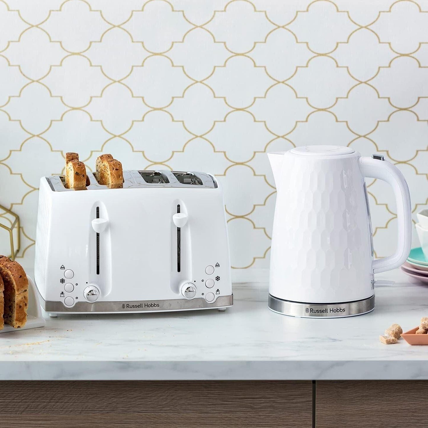 Russell Hobbs Honeycomb Kettle & 4 Slice Toaster Kitchen Set (White) - Vibe Home