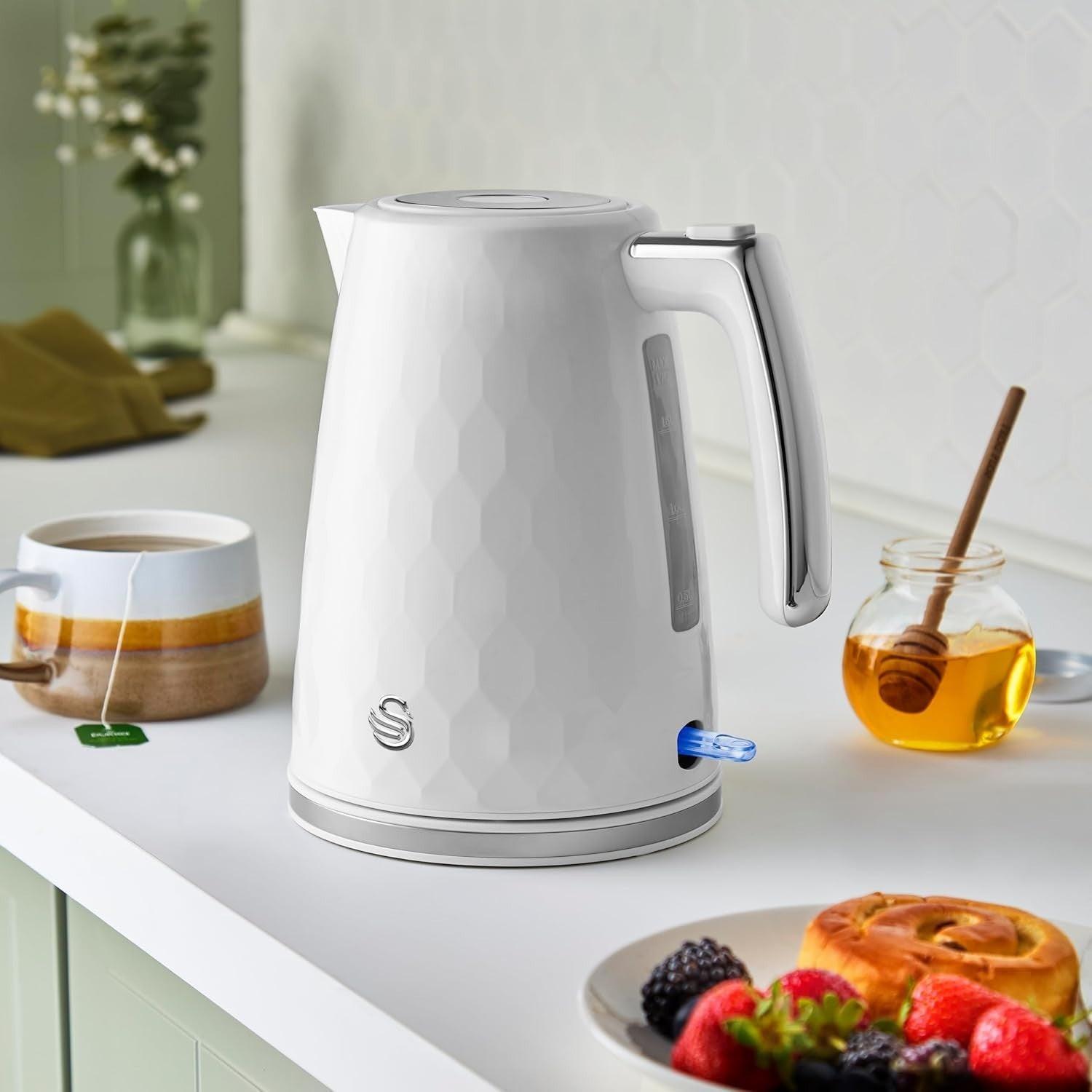 Swan Hexton Kettle & 2 Slice Toaster Kitchen Set (White) - Vibe Home