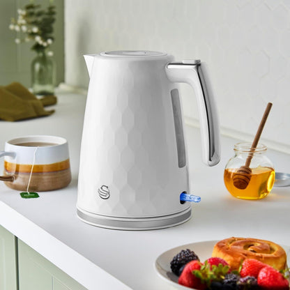 Swan Hexton Kettle & 2 Slice Toaster Kitchen Set (White) - Vibe Home