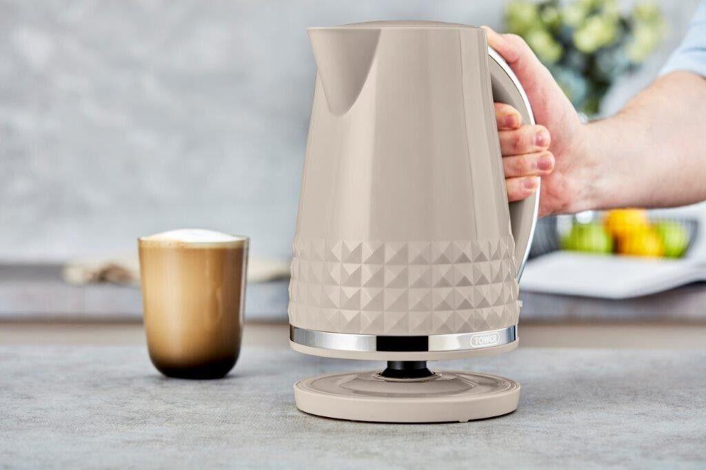 Tower Solitaire Kettle & 2 Slice Toaster Kitchen Set (Latte) - Vibe Home
