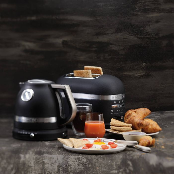 KitchenAid Artisan 2 Slice Toaster 5KMT2204BBK (Cast Iron)