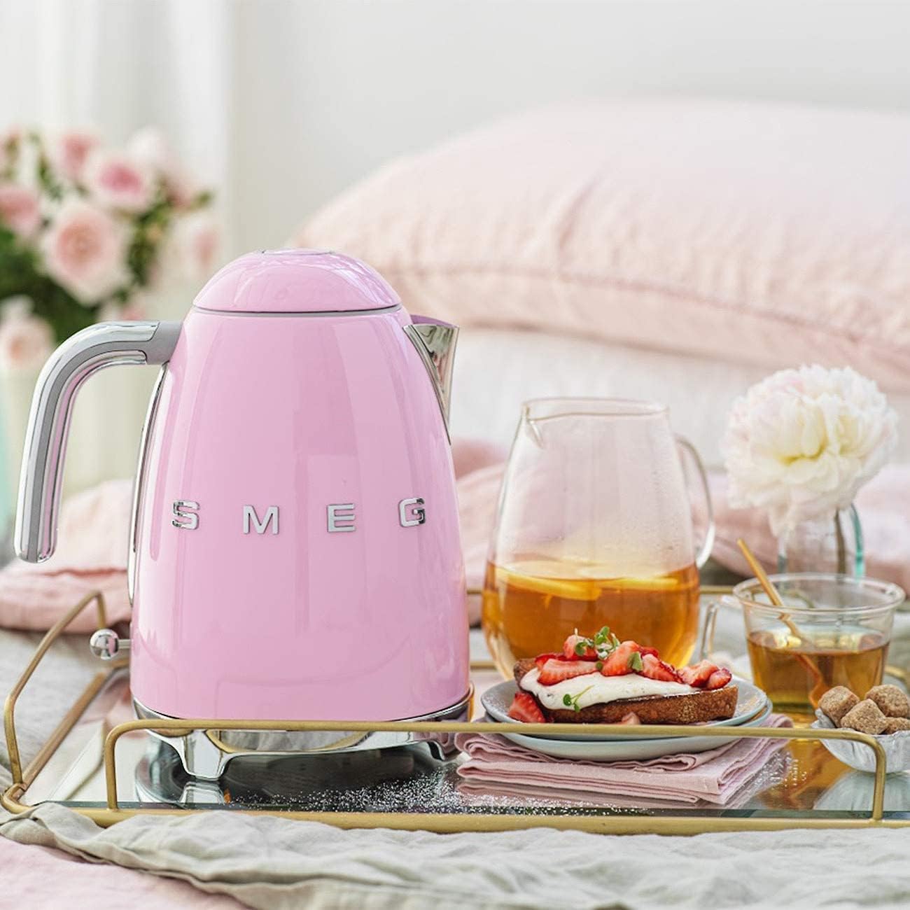 Smeg Retro Kettle KLF03PKUK Pink Vibe Home