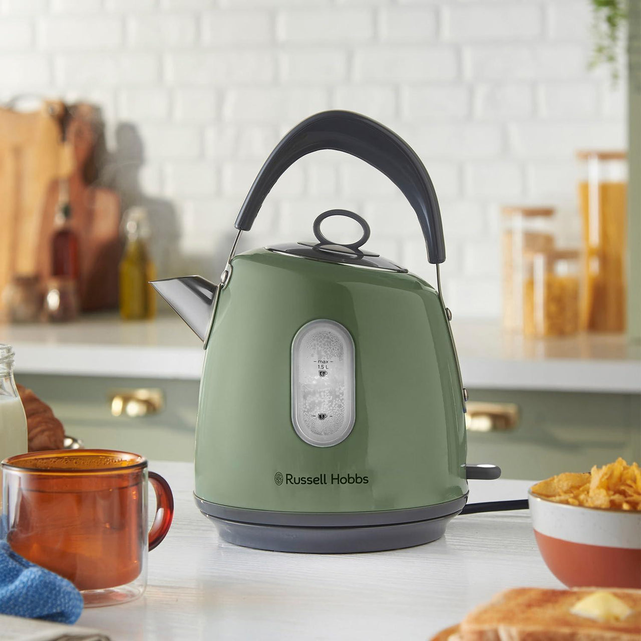 Russell Hobbs Stylevia Pyramid Kettle 28134 (Sage).
