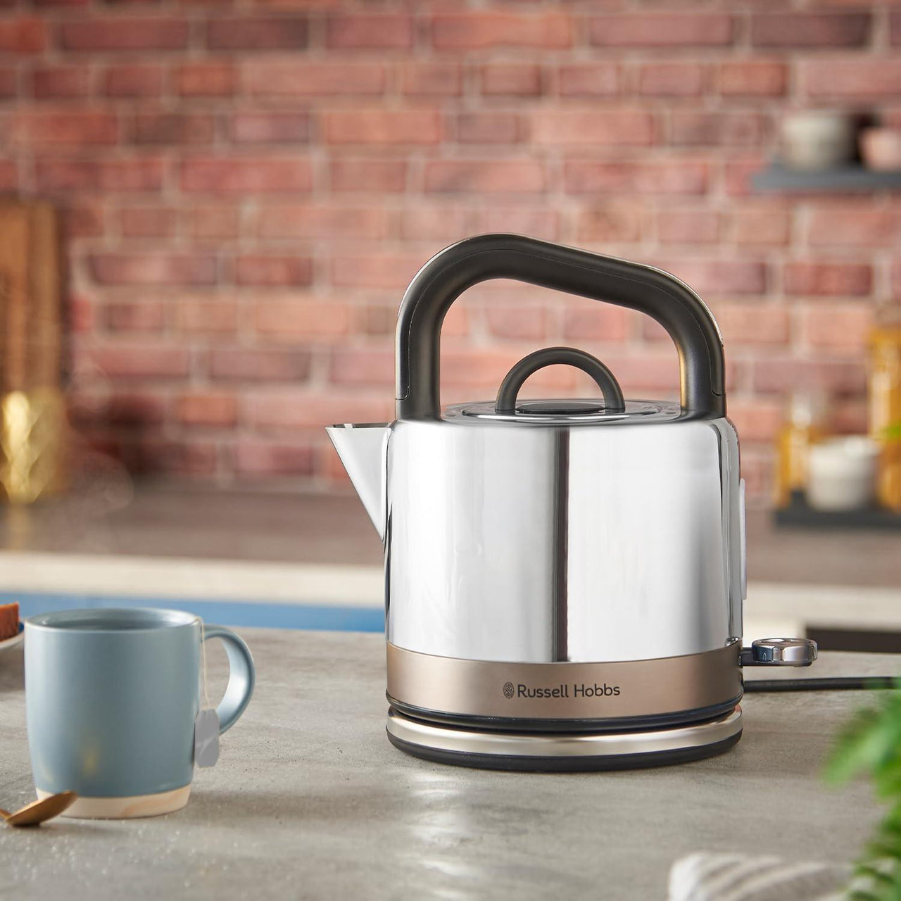 Russell Hobbs Distinctions Pyramid Kettle 26422 (Titanium) - Vibe Home