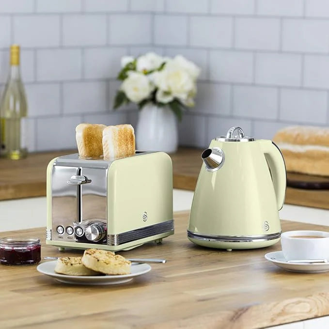 Swan Retro Kettle with Fast Boil Technology SK19020CN (Cream)