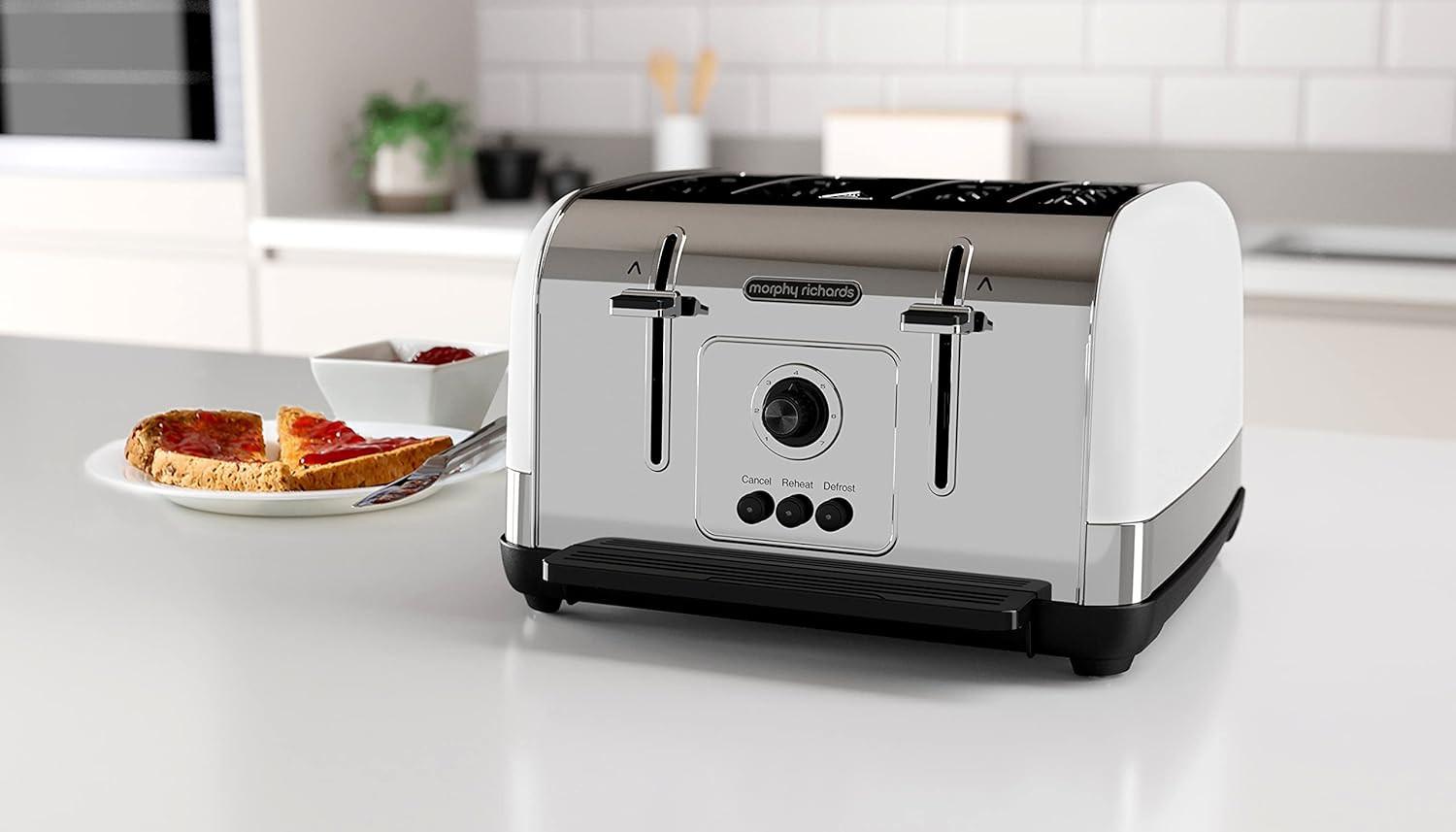 Morphy Richards Venture White 4 Slice Toaster 240134 - Vibe Home