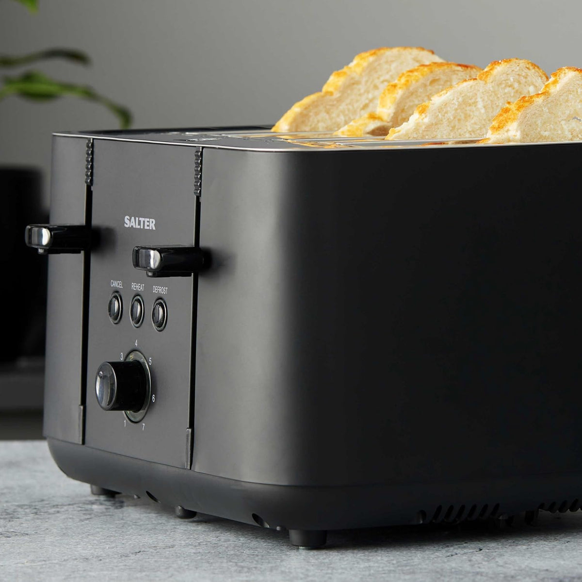 Salter Kuro 4 Slice Toaster EK5565MBLKF (Matte Black)