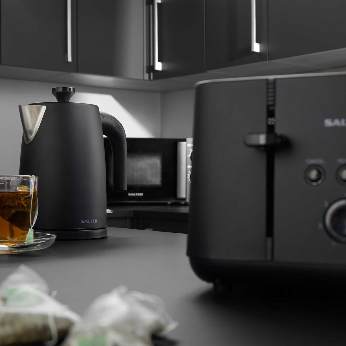Salter Kuro Countertop Storage Set, Bread Bin & 3 Canisters BW126141EU7 (Matte Black)