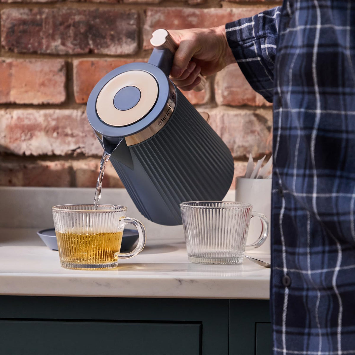 Russell Hobbs Brontë Kettle 26752 (Soft Navy)