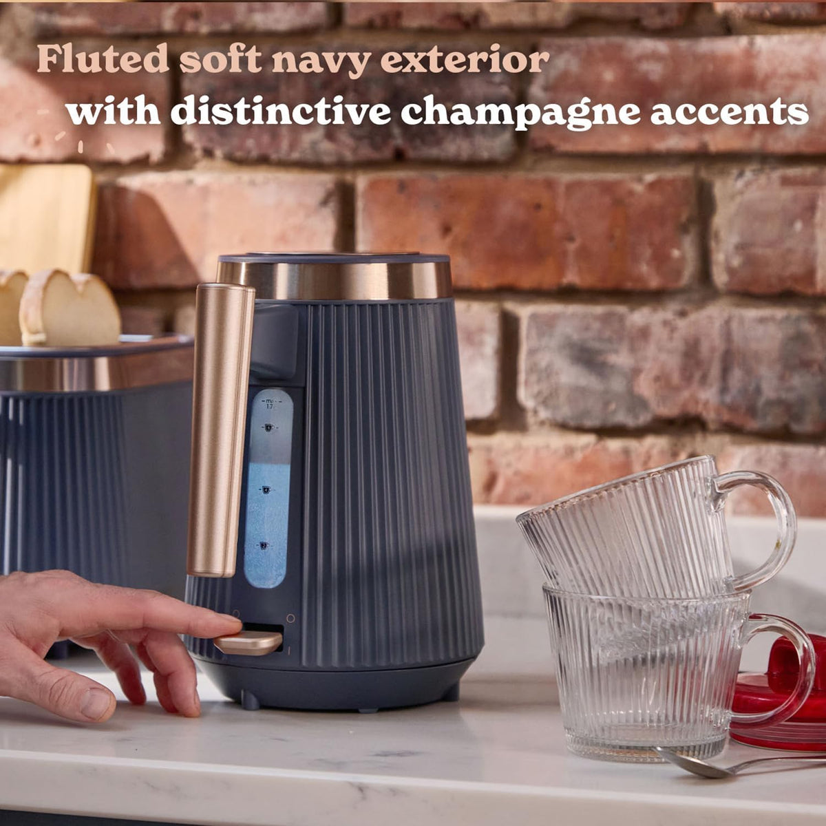 Russell Hobbs Brontë Kettle 26752 (Soft Navy)
