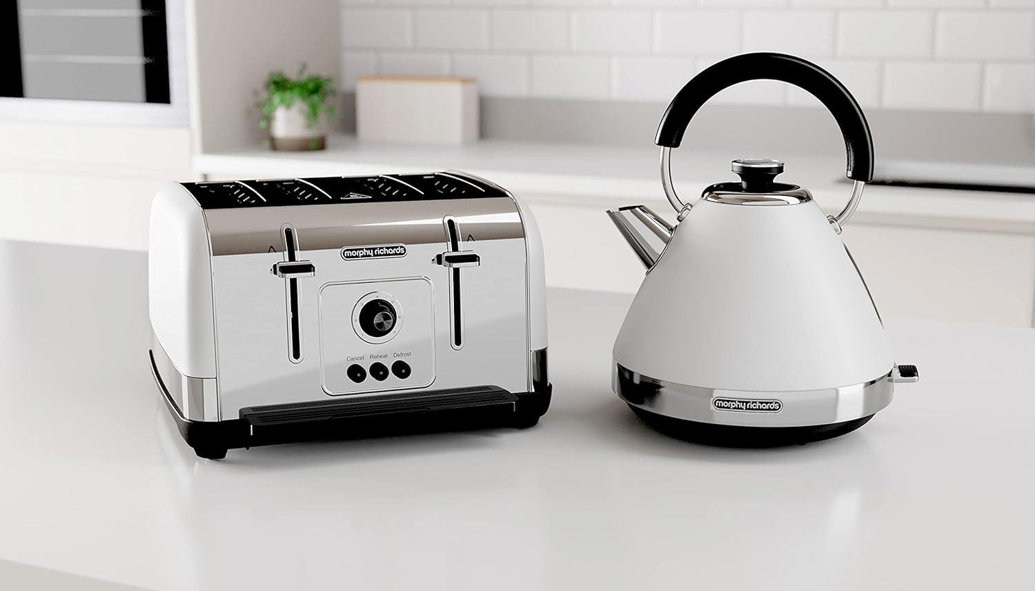 Morphy Richards Venture White 4 Slice Toaster 240134 - Vibe Home