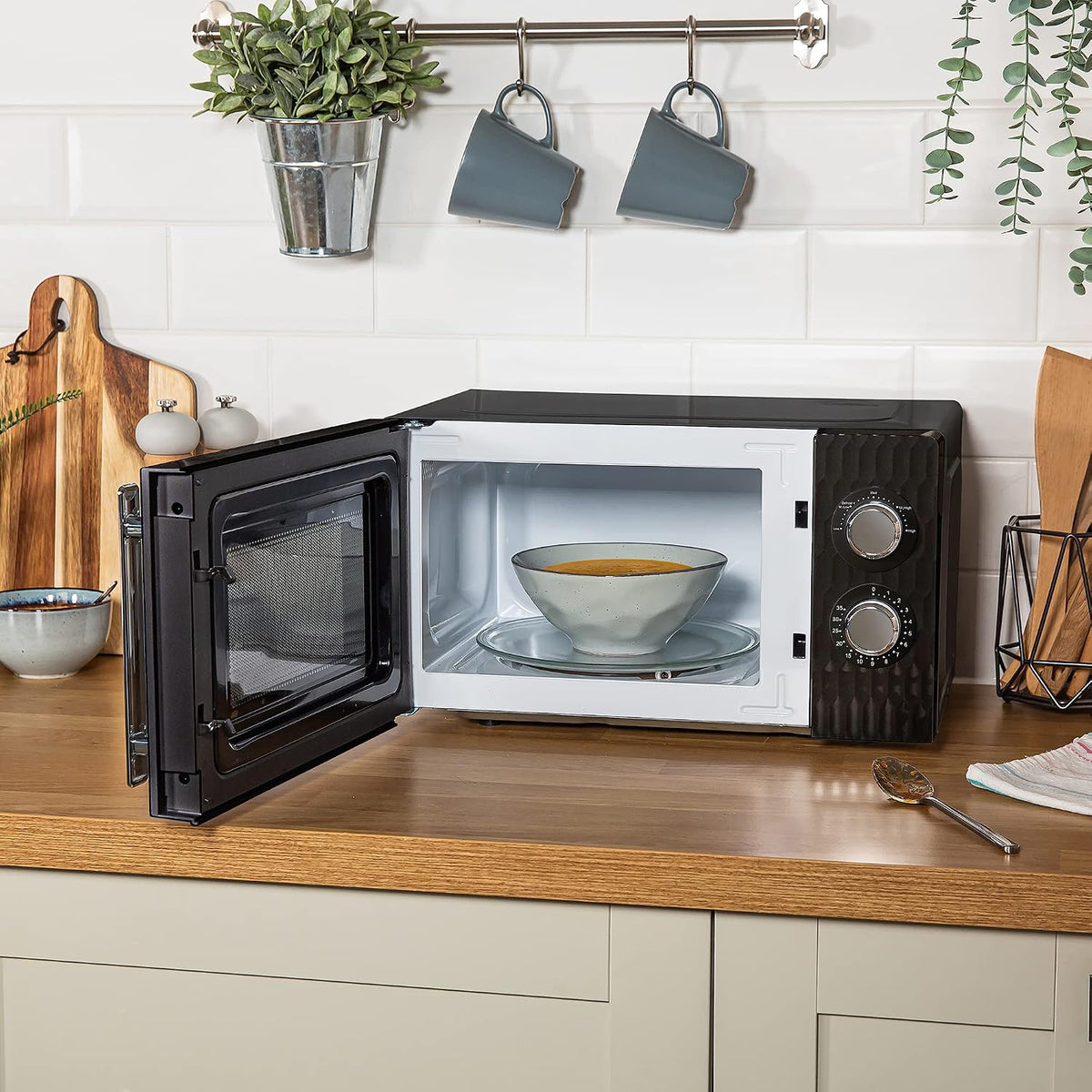 Russell Hobbs Honeycomb 17L 700W Manual Microwave RHMM715B (Black)