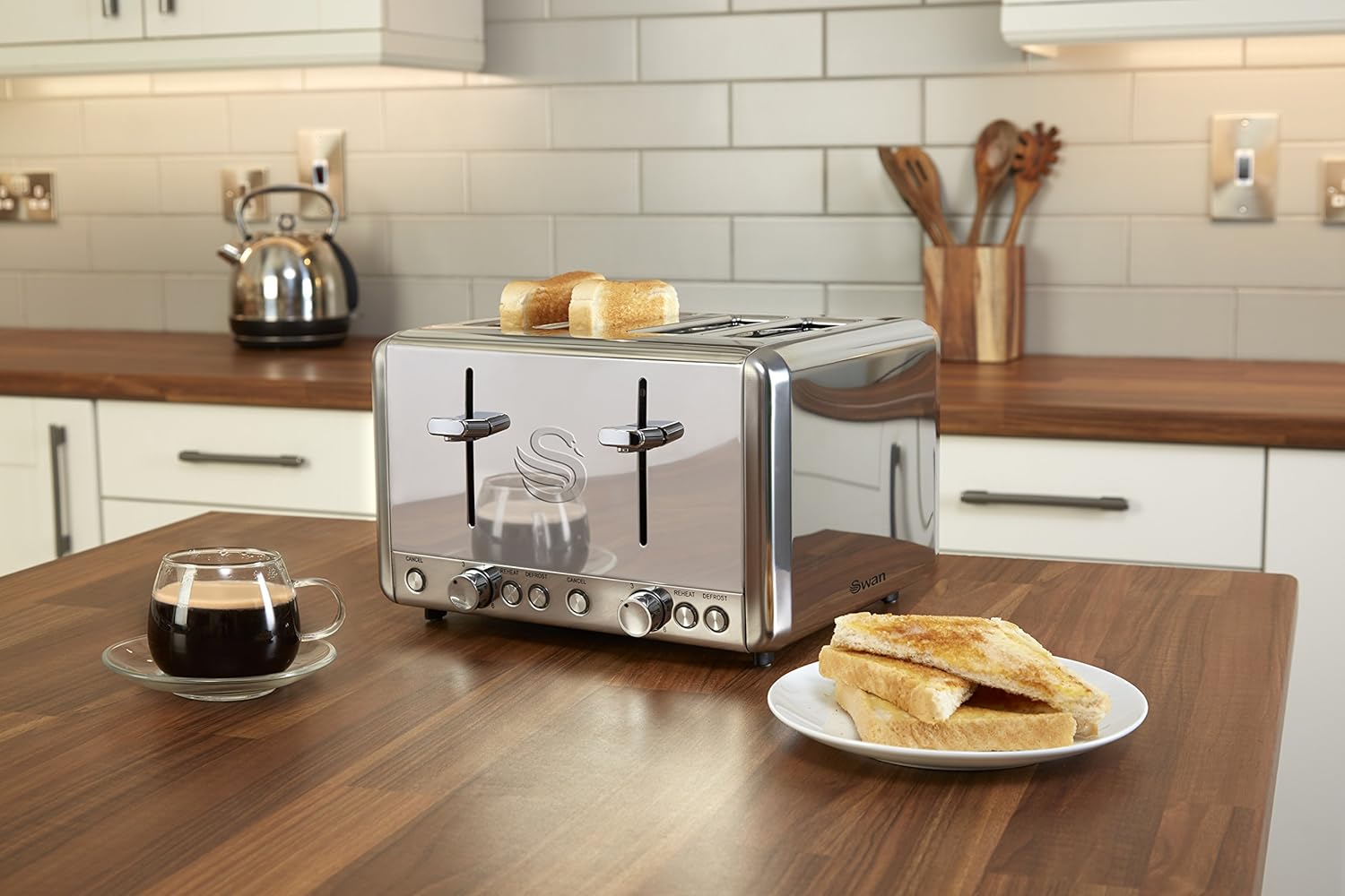 Swan 4 Slice Toaster Polished Stainless Steel Silver ST14064N