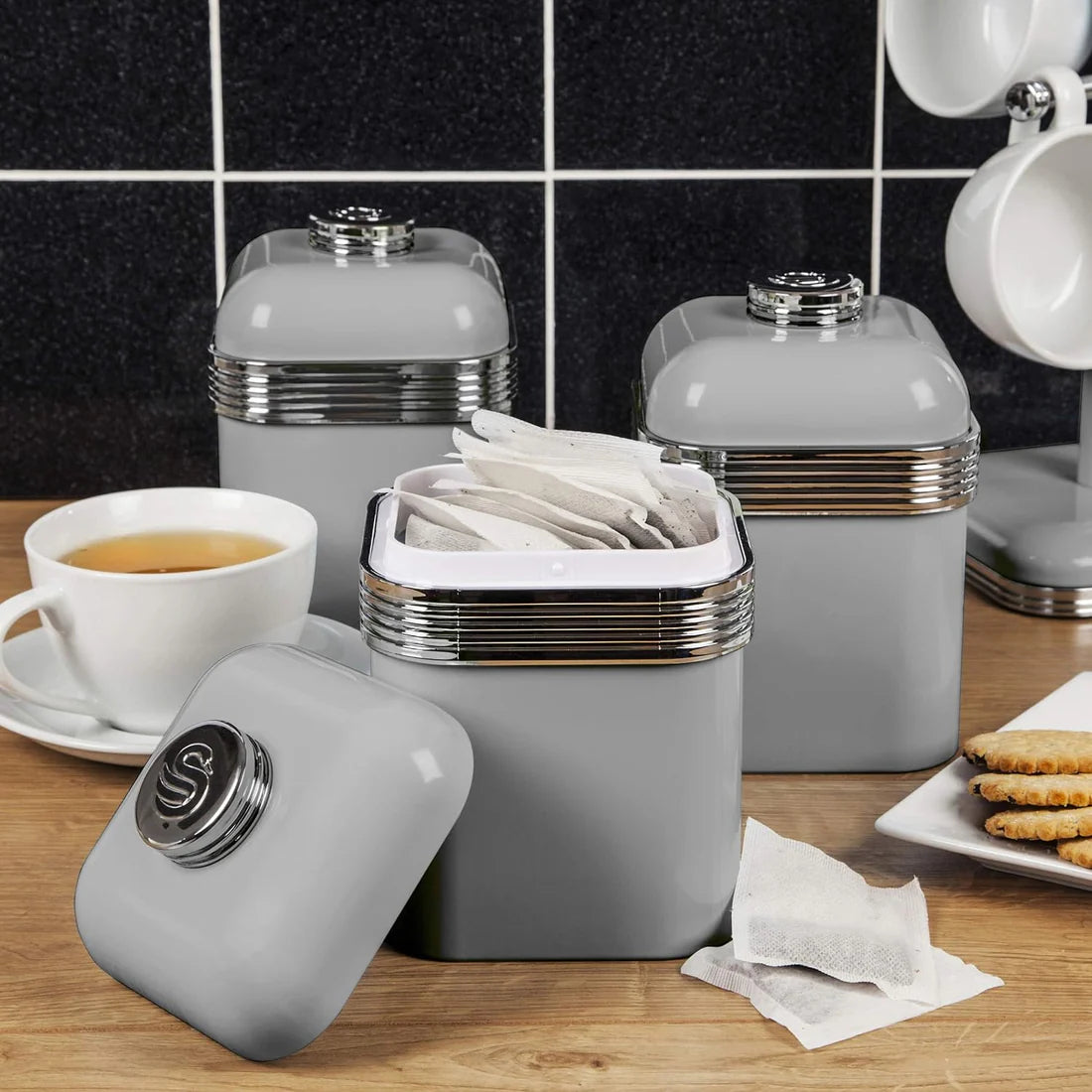 Swan Grey Kitchen Set Kettle 4 Slice Toaster Bread Bin Canisters Towel Pole Mug Tree RetroSwan Kitchen Grey Set Kettle 2 Slice Toaster Bread Bin Canisters Mug Tree Towel Pole