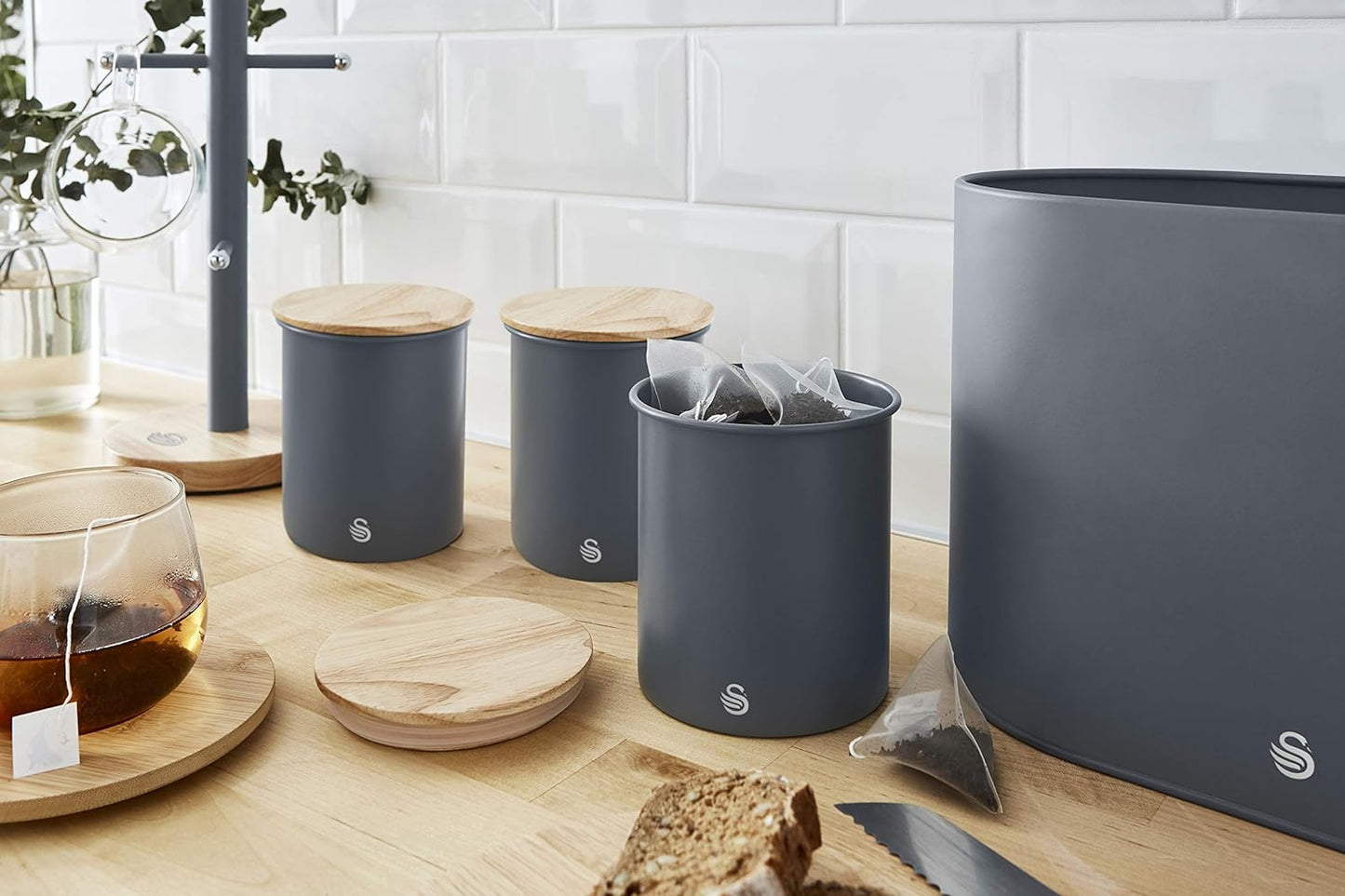 Swan Nordic Canister Set Scandi Canisters SWKA17513GRYN - Grey