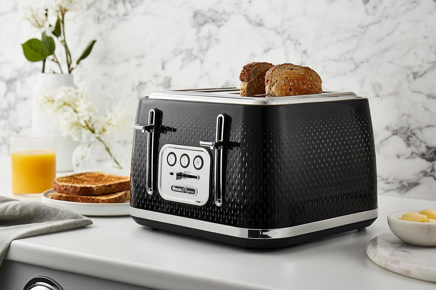 Swan Elegance 4 Slice Toaster Wide Slots ST19025BLK (Black)