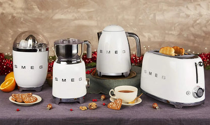 SMEG Retro Kettle & 2 Slice Toaster Matching Kitchen Set (White)