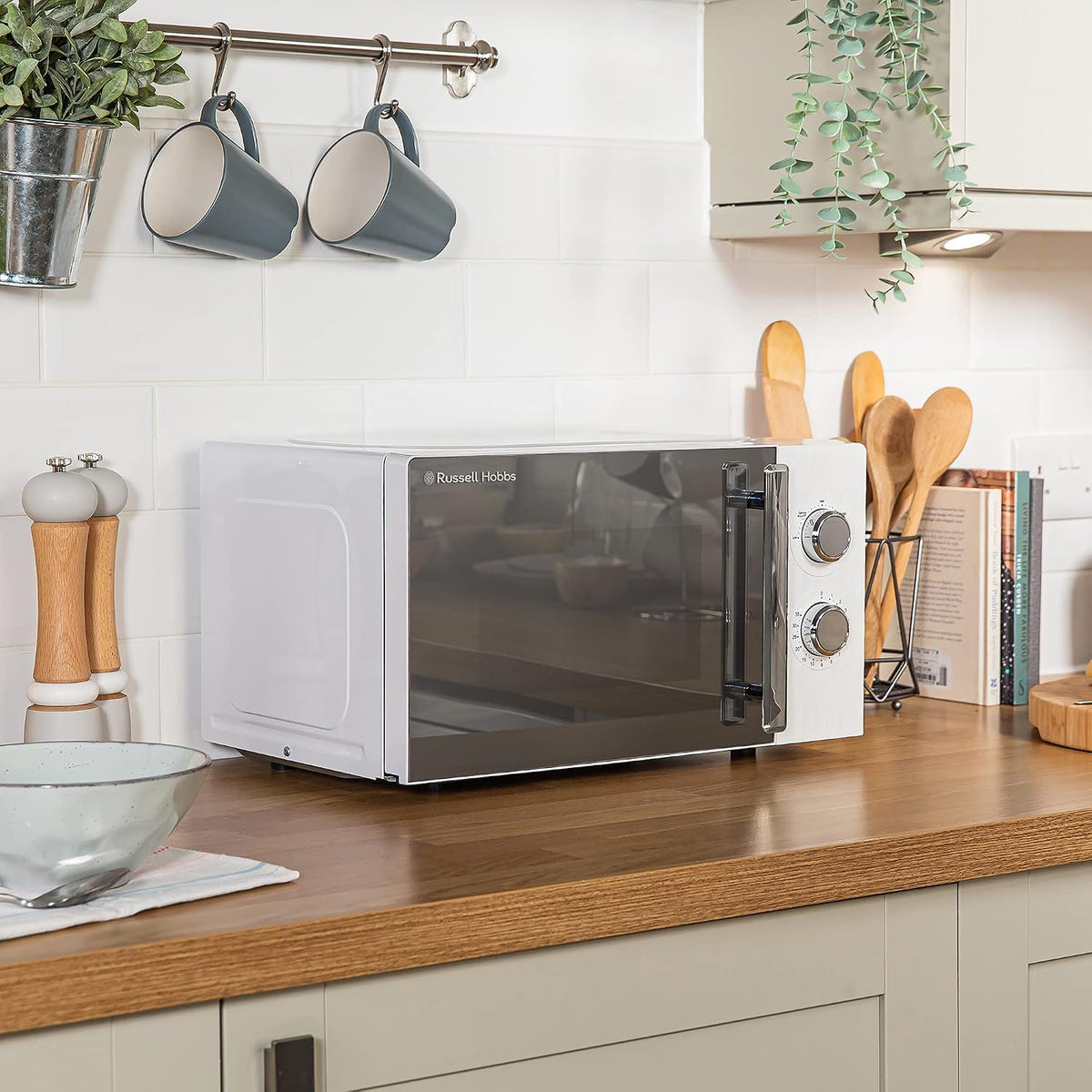 Russell Hobbs Honeycomb 17L 700W Manual Microwave RHMM715 (White)