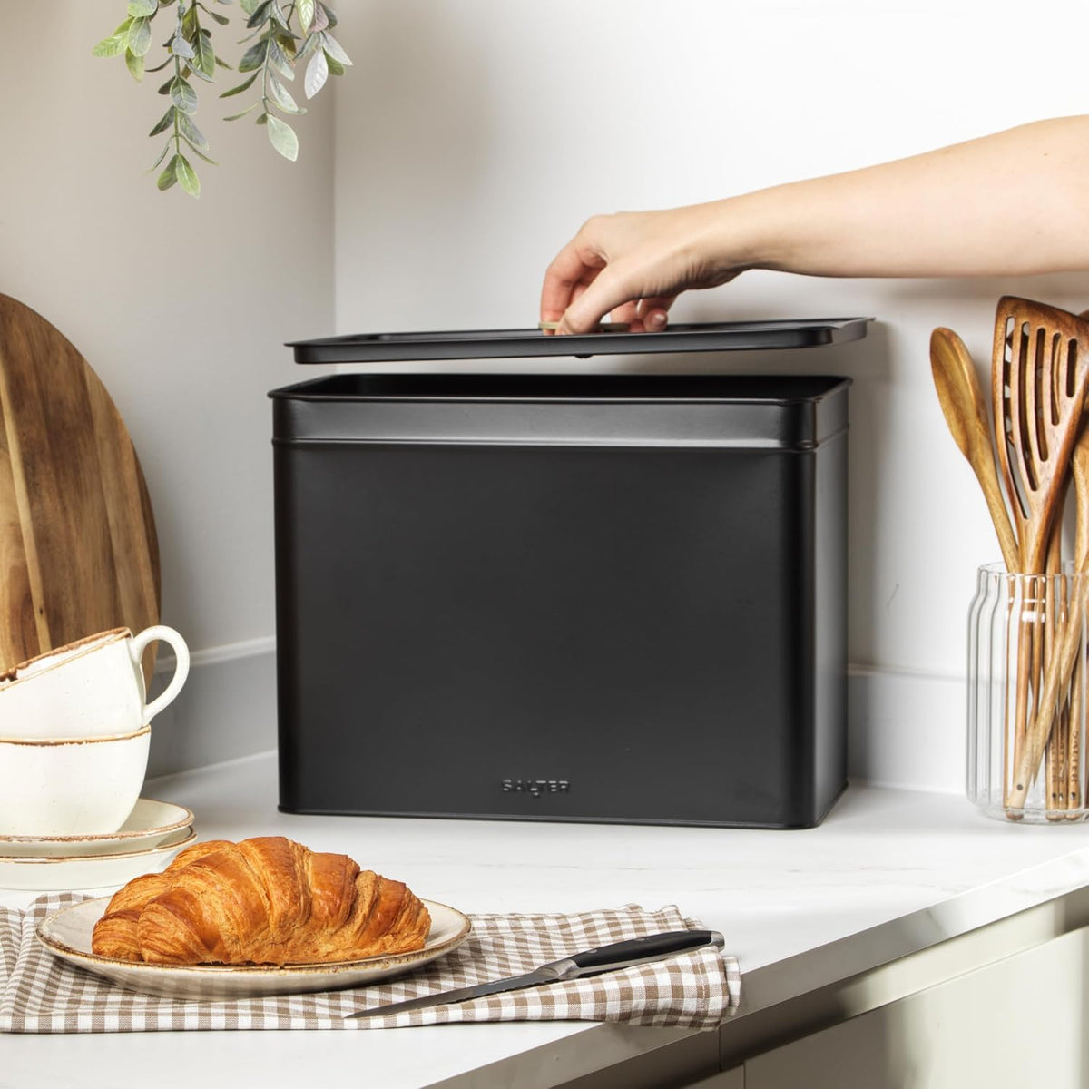 Salter Alchemy Kettle, 4 Slice Toaster, Bread Bin & Canisters Kitchen Set (Black/Gold)