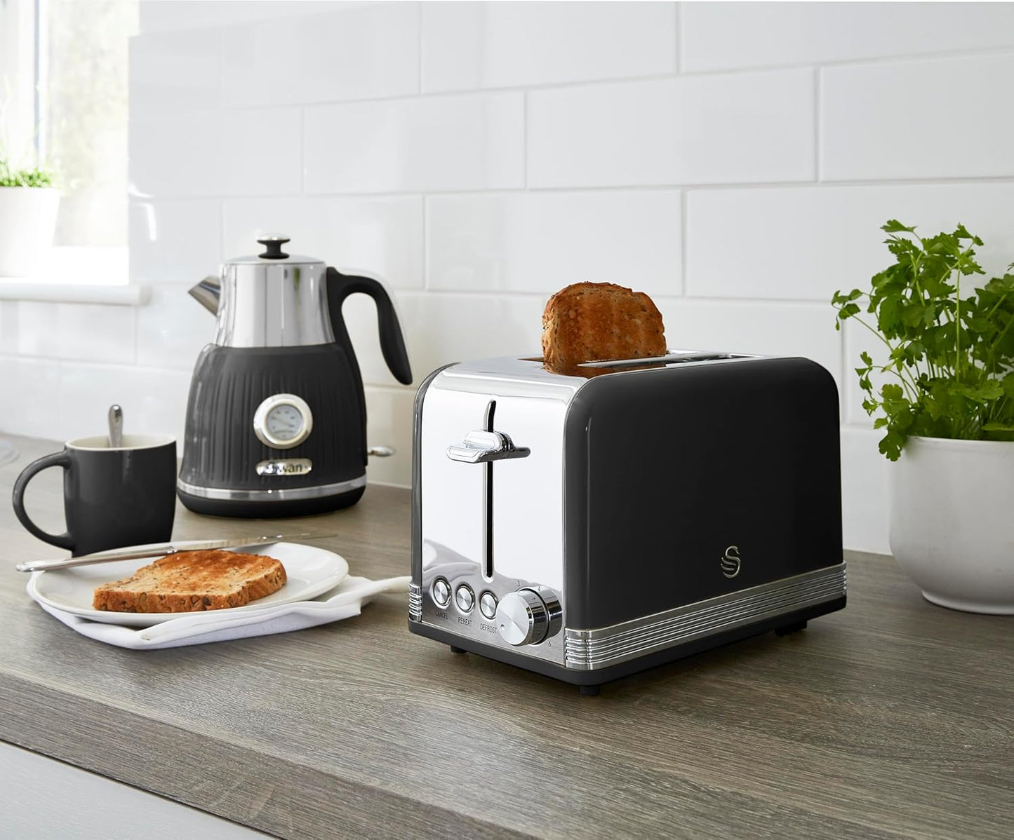 Swan Retro 2 Slice Toaster ST19010BN (Black)