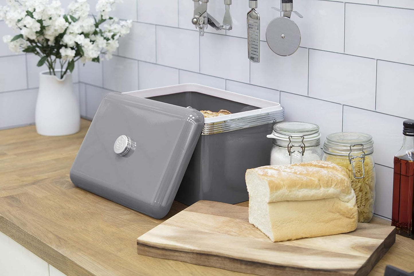 Swan Grey Bread Bin Kitchen Storage Metal Large 18L Retro SWKA1010GRN