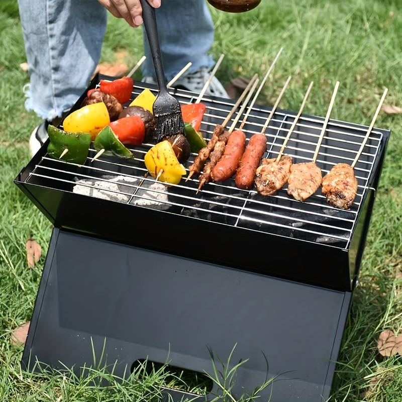 BBQ Grill Basket Portable - Folding - Mini Barbecue Grill Outdoor - Double Charcoal Grill - Ideal for Camping Cooker and Garden Parties