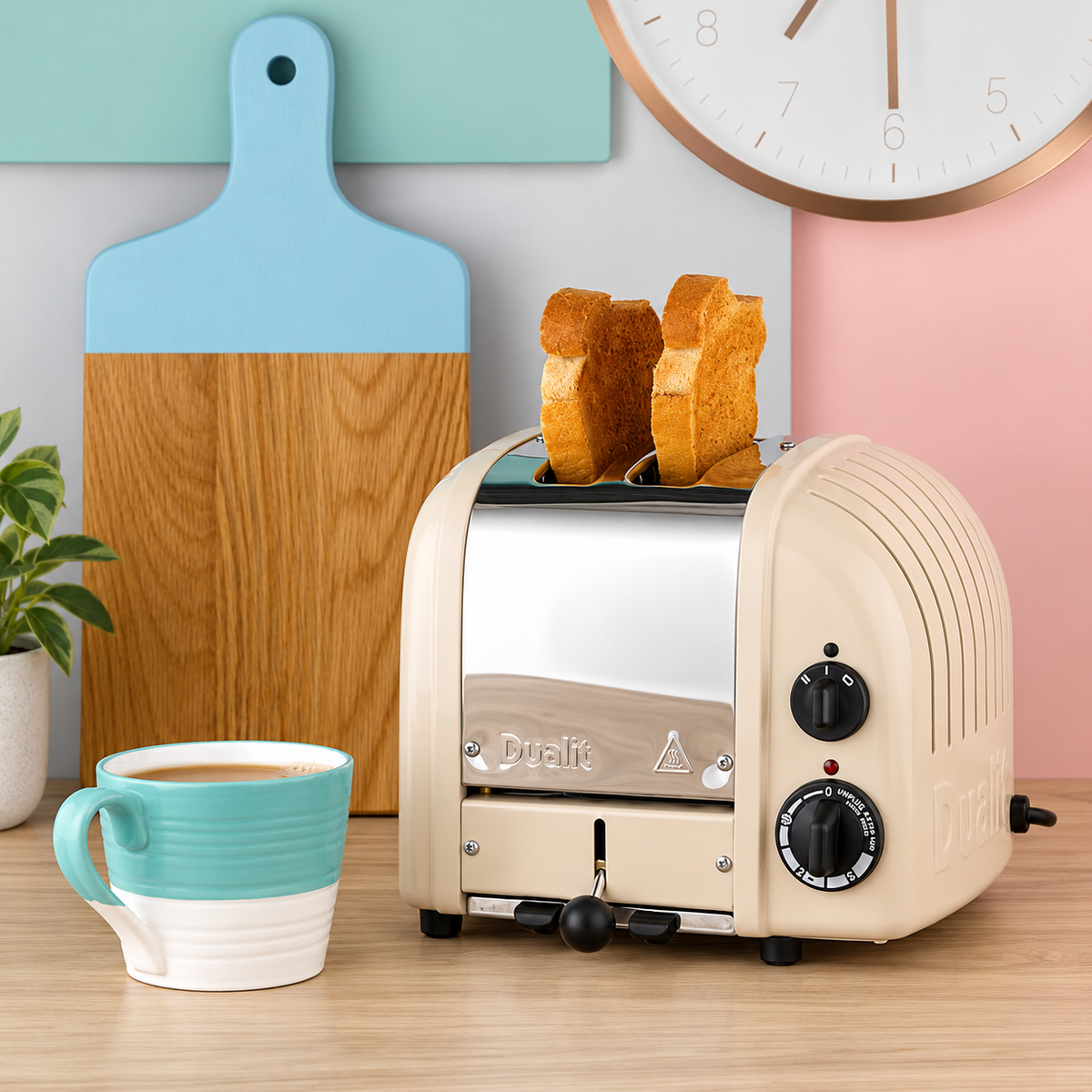 Dualit Dualit Classic Vario AWS 2 Slice Toaster 20443 (Cream)