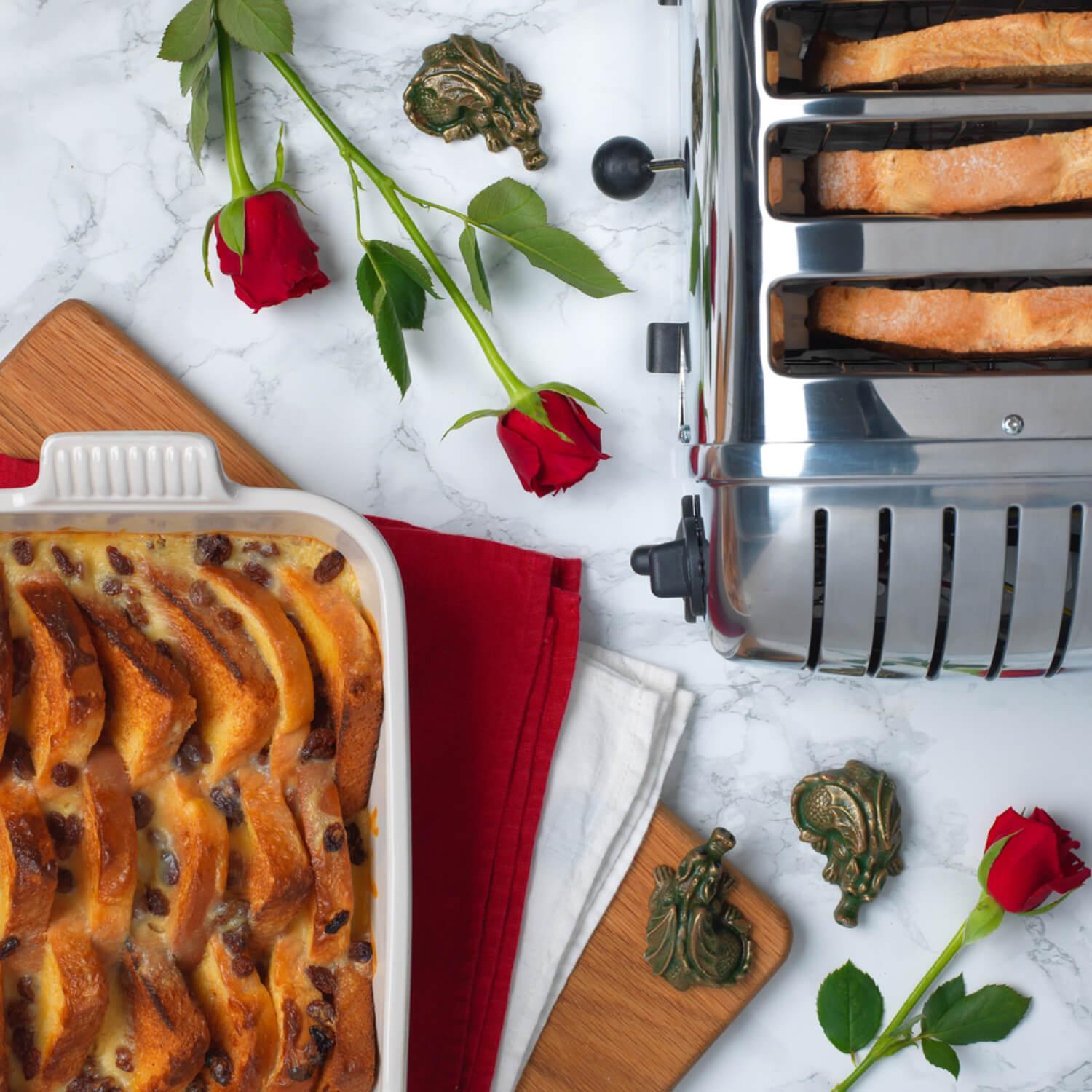 https://cdn.shopify.com/s/files/1/1710/5145/products/Dualit-Classic-Vario-AWS-40378-4-Slice-Toaster-Stainless-Steel-Lifestyle_4_2d901bf0-e8c7-4612-9461-4eda32bb6d7d.jpg?v=1746440546
