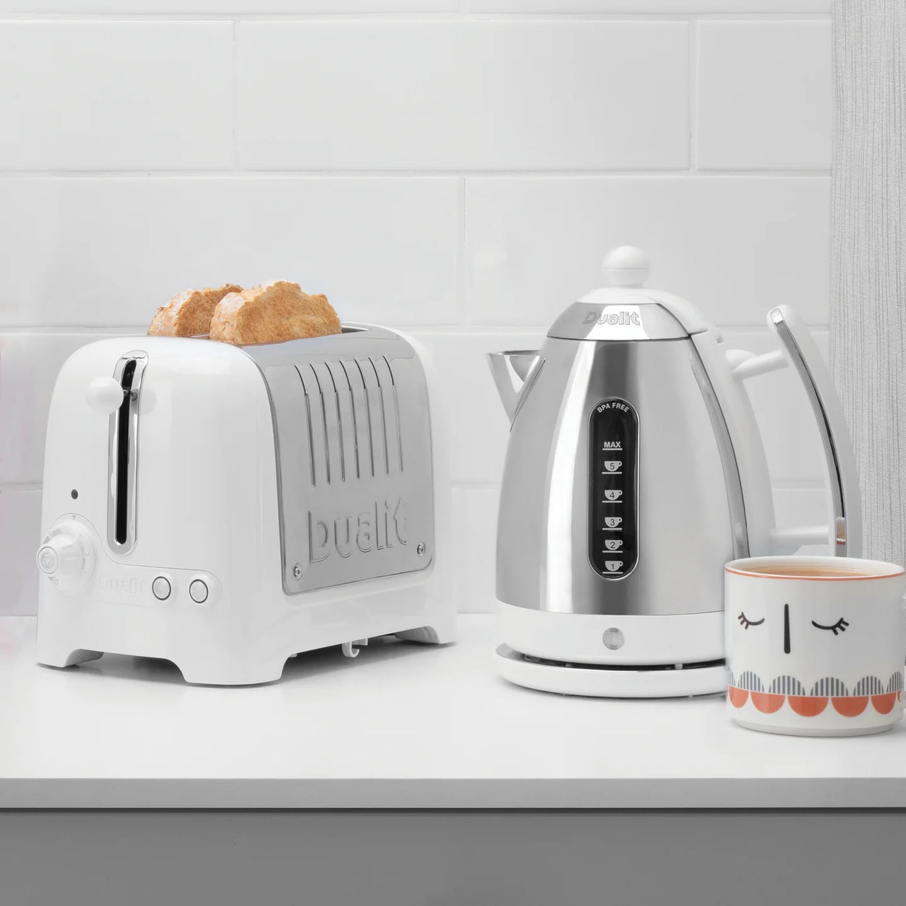 Dualit Lite Jug Kettle 72016 (White)