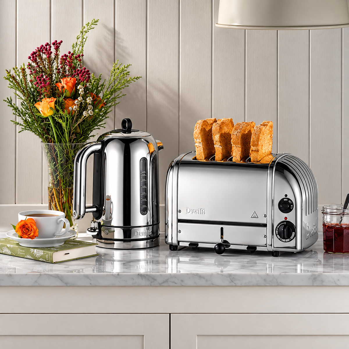 Dualit Dualit Classic Kettle & 4 Slice Vario AWS Toaster Kitchen Set (Stainless Steel)