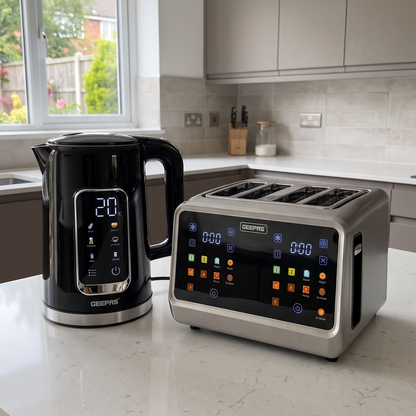 Geepas GEEPAS Digital Kettle & 5-in-1 Digital 4 Slice Extra-Wide Toaster GBT36569UK (Black/Silver)