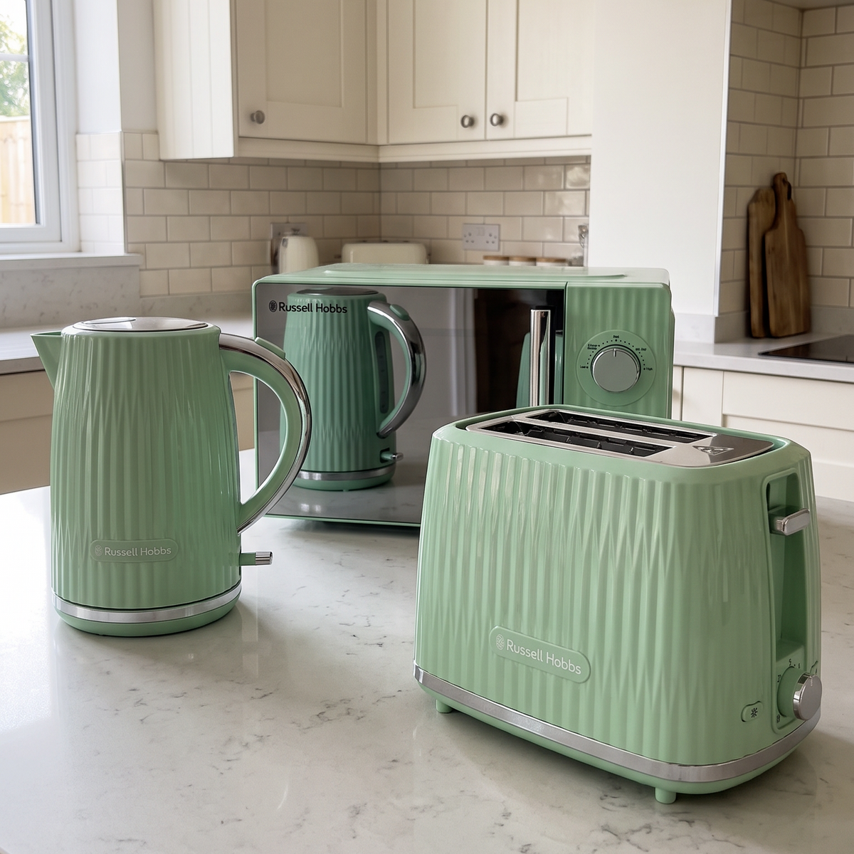 Russell Hobbs Russell Hobbs Eden Kettle, 2 Slice Toaster & Microwave Kitchen Set (Pistachio)