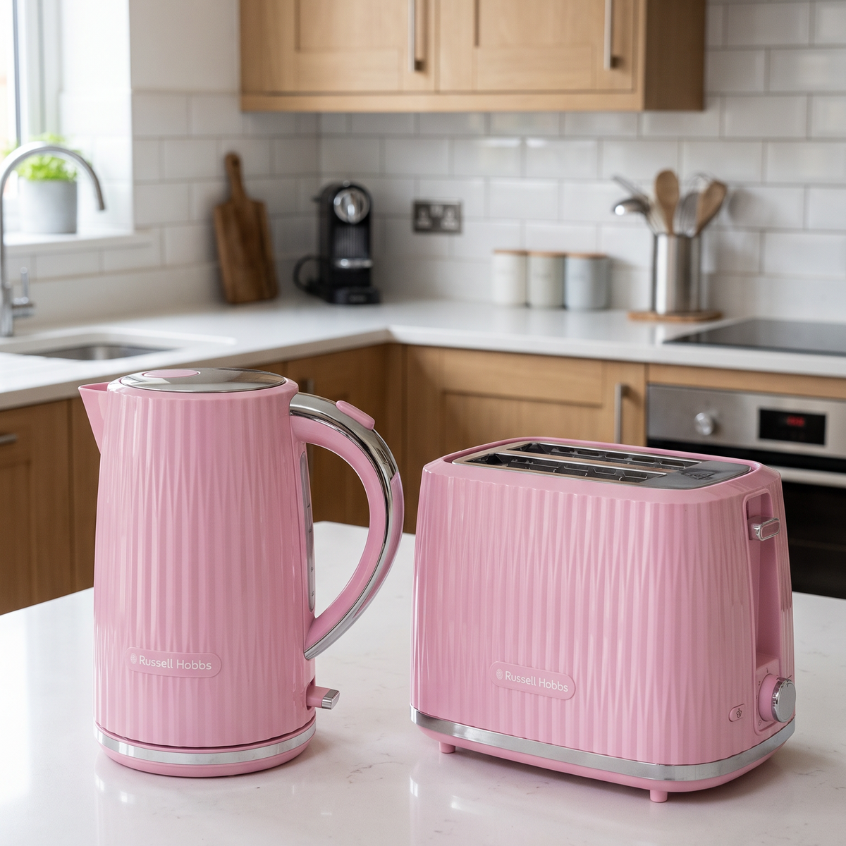 Russell Hobbs Eden Kettle & 2 Slice Toaster Kitchen Set (Raspberry Pink)