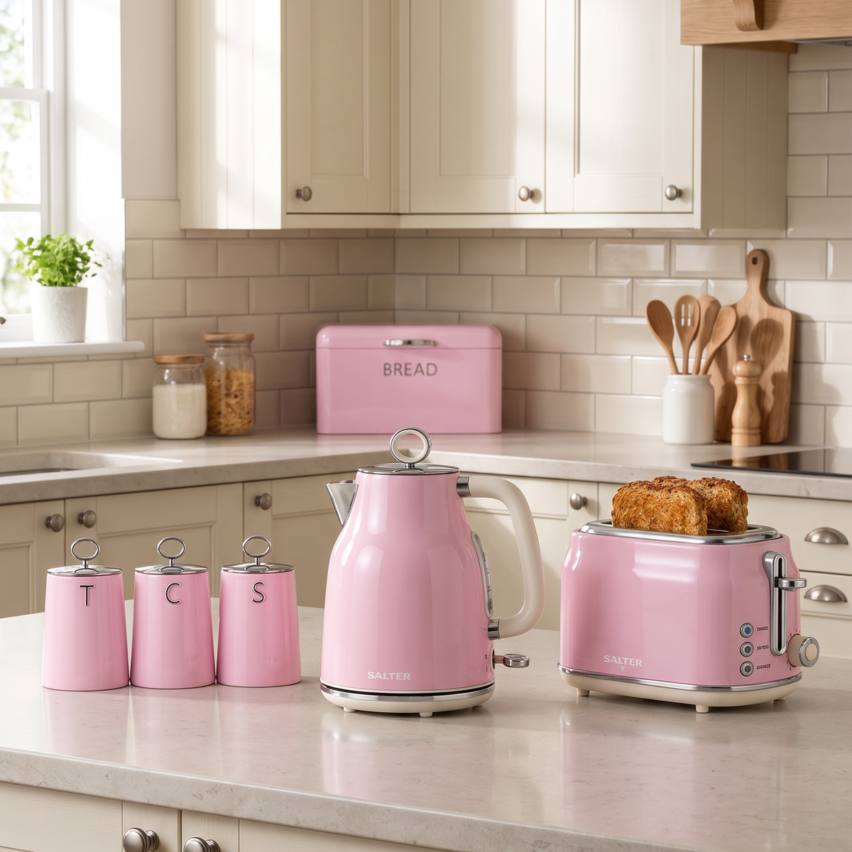 Salter Salter Retro Kettle, 2 Slice Toaster, Bread Bin & Canisters Kitchen Set (Pink)
