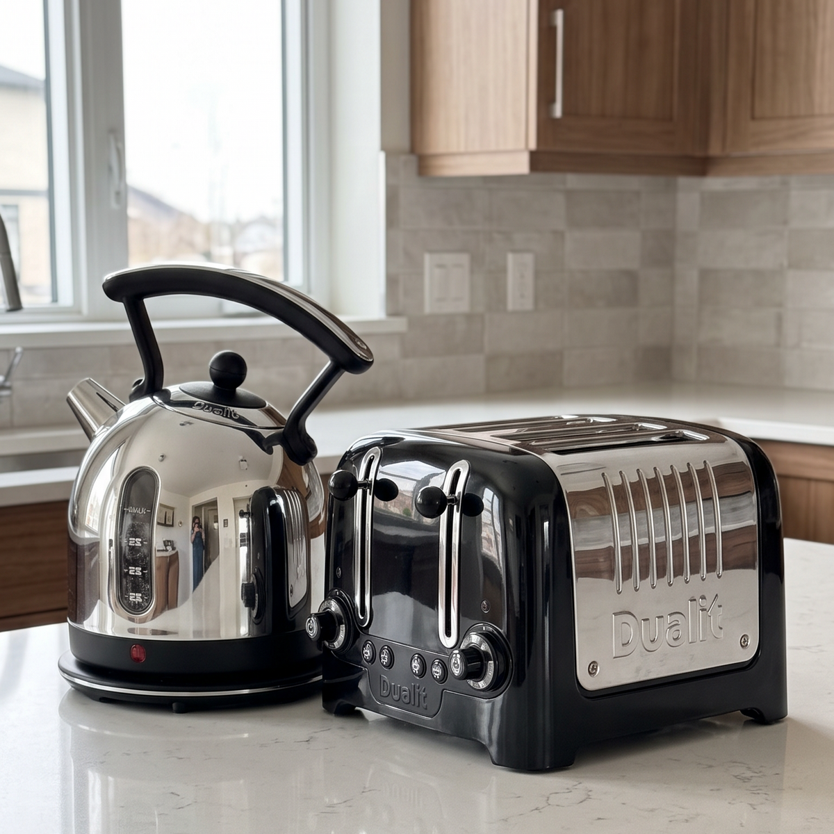 Dualit Dualit Lite Dome 2L Kettle & 4 Slice Toaster Kitchen Set (Black)