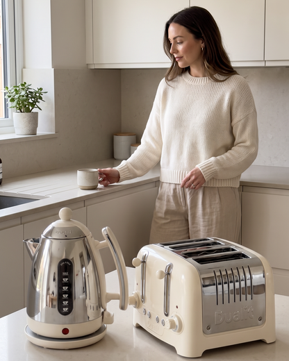 Dualit Dualit Lite Jug Kettle & 4 Slice Toaster Kitchen Set (Canvas White)