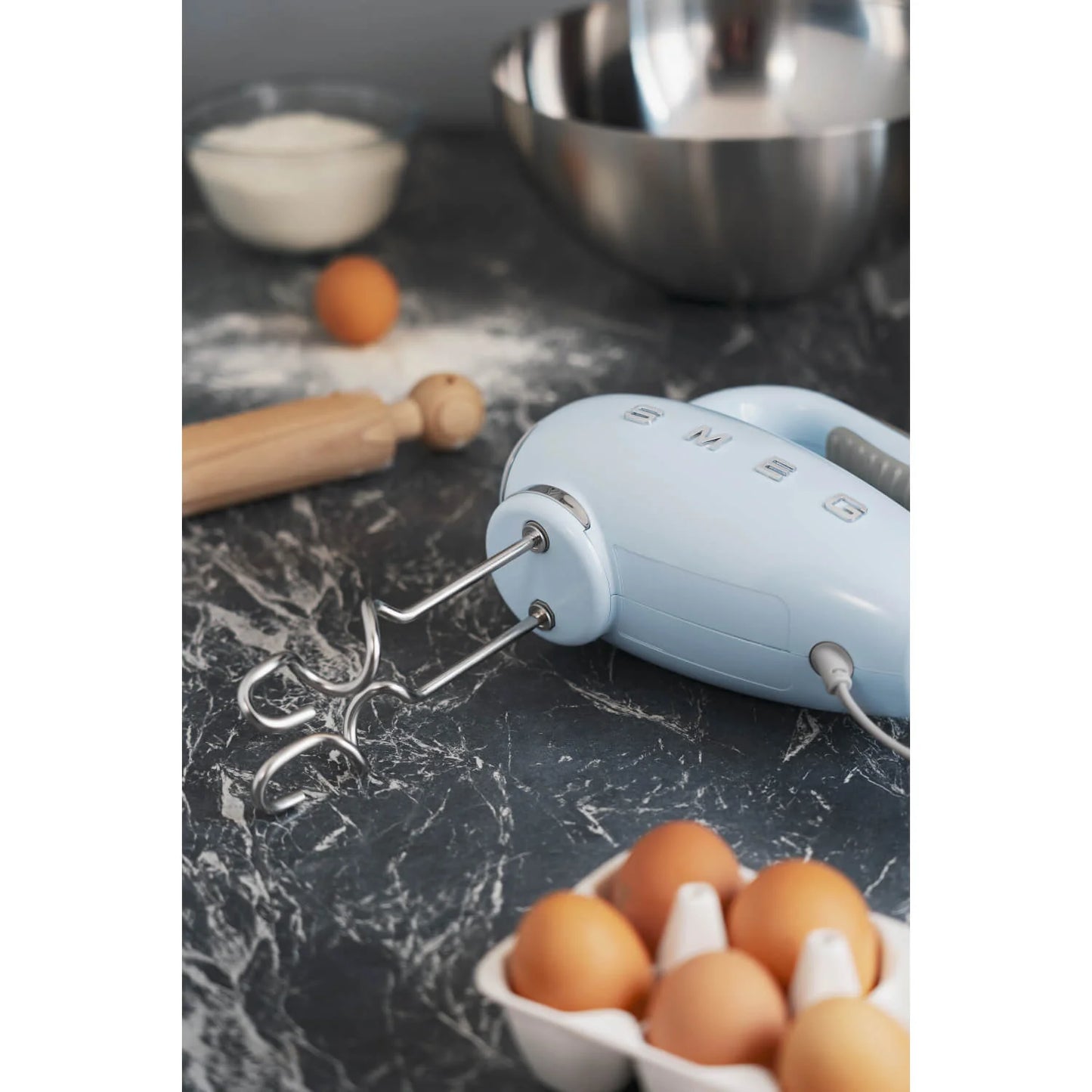 SMEG Hand Mixer Turbo LED Display HMF01PBUK - Pastel Blue