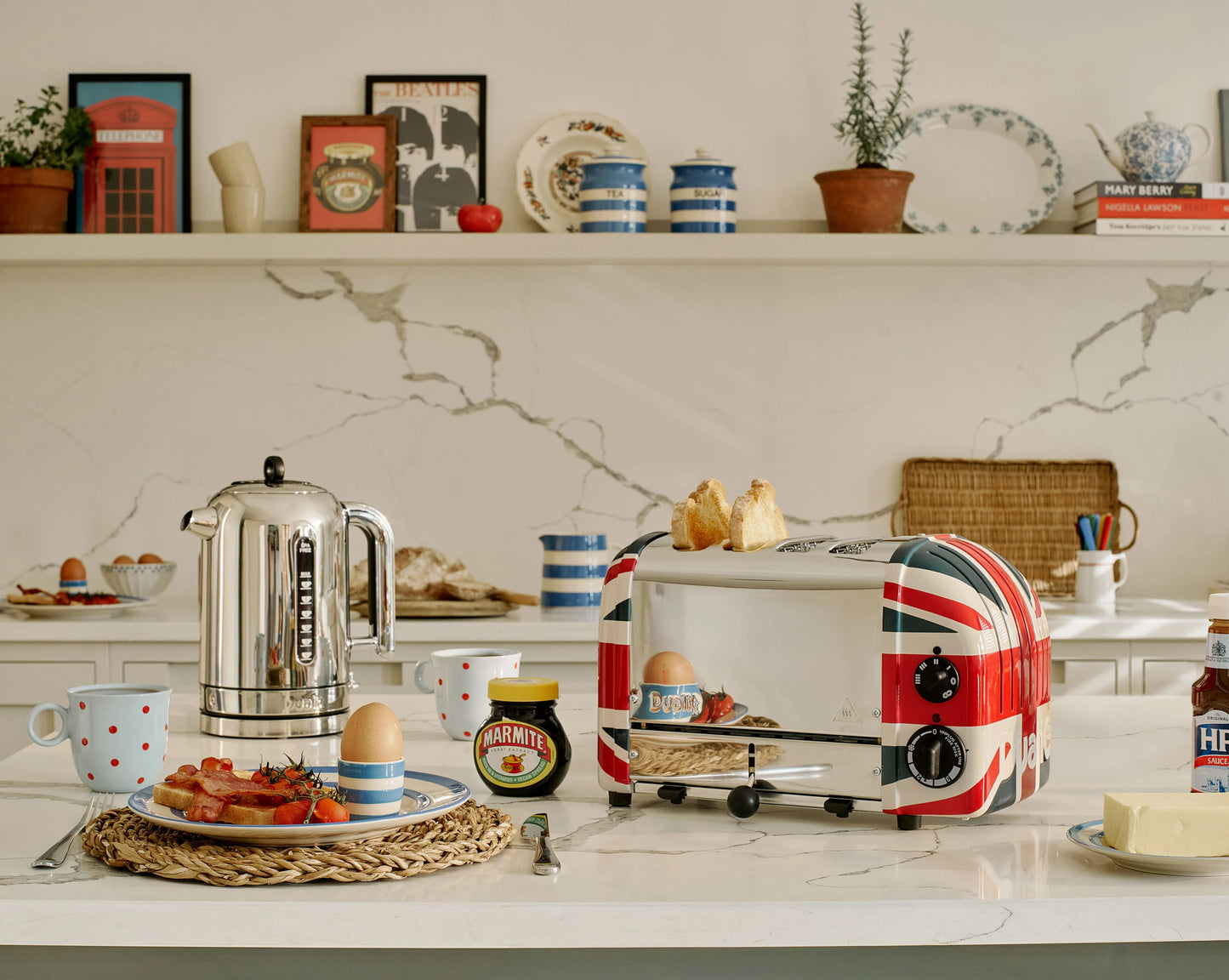 Dualit Classic Kettle & 4 Slice Vario AWS Toaster Kitchen Set (Anniversary Edition)