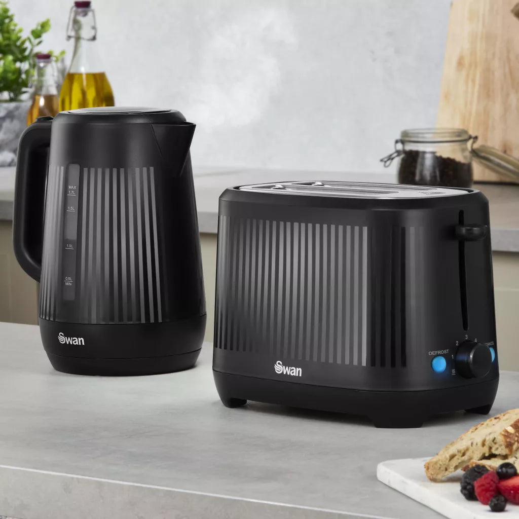 Swan Linea Electric Kettle & 2 Slice Toaster Kitchen Set (Black)