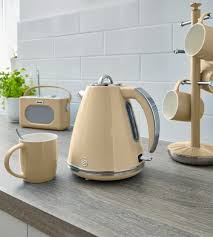 Swan Retro Kettle with Fast Boil Technology SK19020CN (Cream)